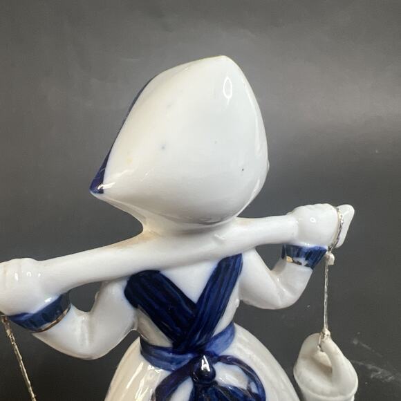 Dutch Girl Bell – 5.5″ Porcelain Figurine Blue White Delft Style Holland VTG - Picture 5 of 11